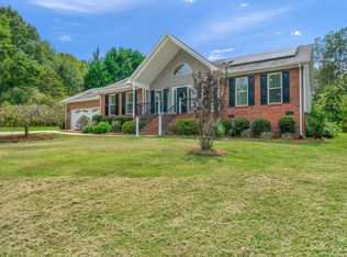363 Hidden Lake Dr, York, SC 29745