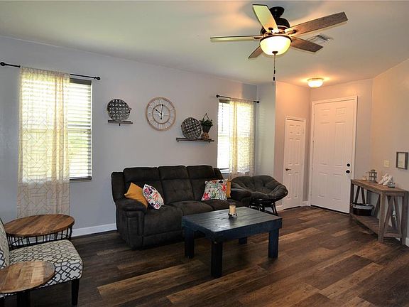 4th image of 16102 Juarez Cir