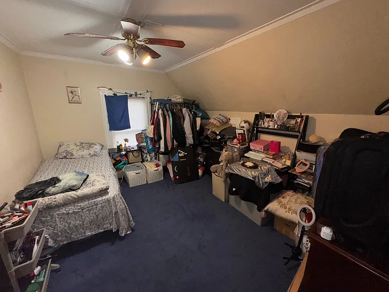 154 Tolman St #4 — Photo 15