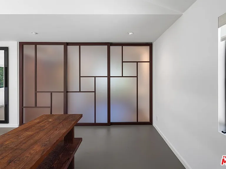 3655 May St — Photo 3
