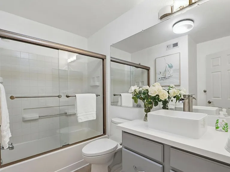 612 Arcadia Ter #301 — Photo 19