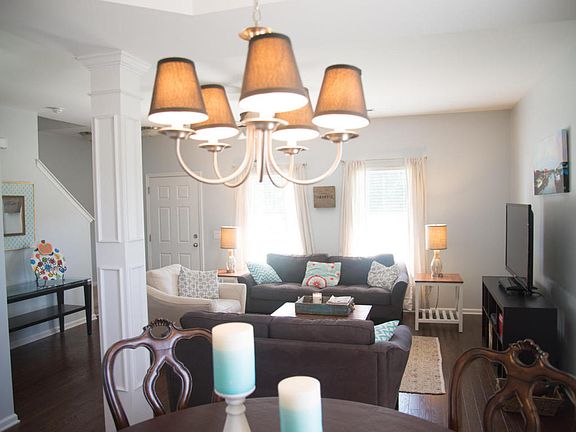 3rd image of 148 Brightwood Dr