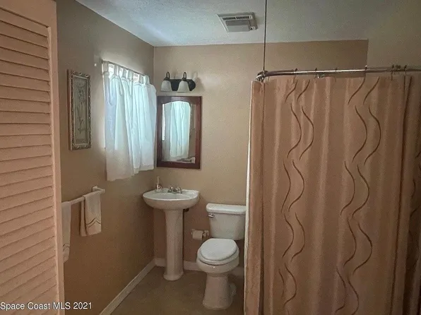 1604 Arnold Dr, Melbourne, FL 32935