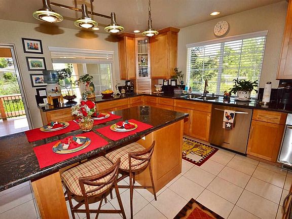 3rd image of 24051 Quinn Ln