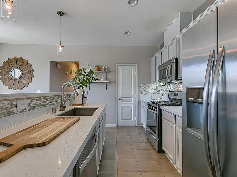 6255 W Arby Ave #253 — Photo 1