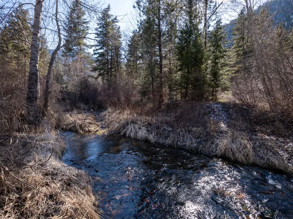 2251 Petty Creek Rd, Alberton, MT 59820