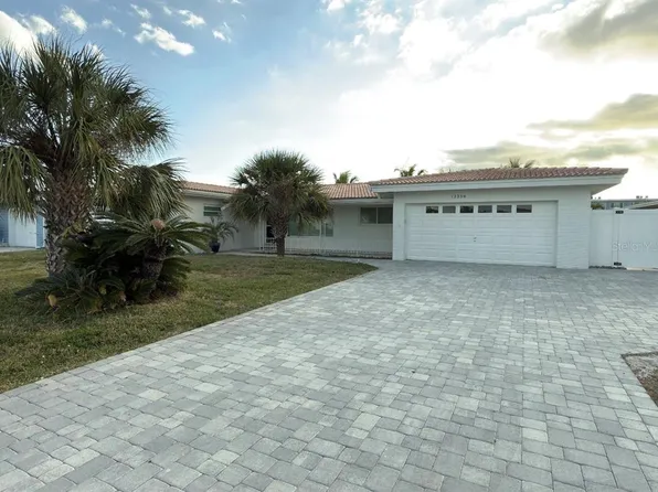 12350 4th St E, Treasure Island, FL 33706