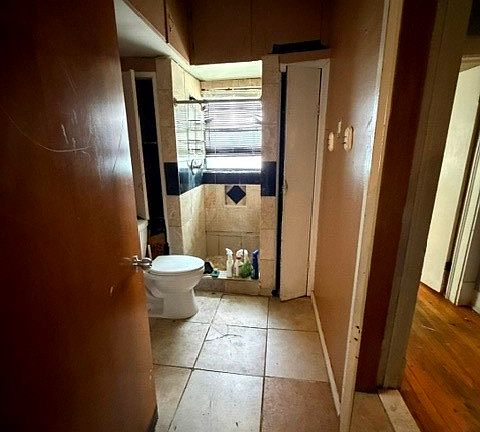 5th image of 2203 Pearl Ave