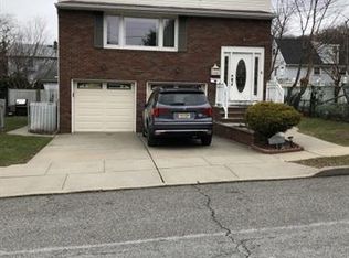 77 Gould St, Clifton, NJ 07013