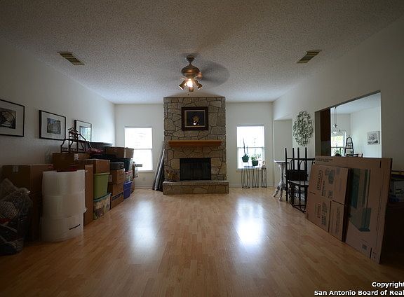 4th image of 2203 Opal Creek Dr