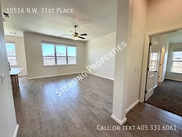 10516 NW 31st Pl — Photo 19