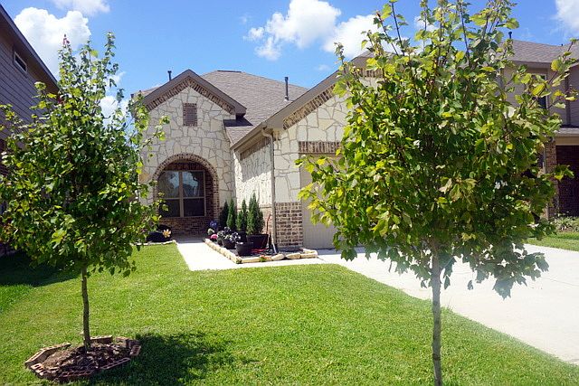 1st image of 3049 Hawthorne Glen Ln