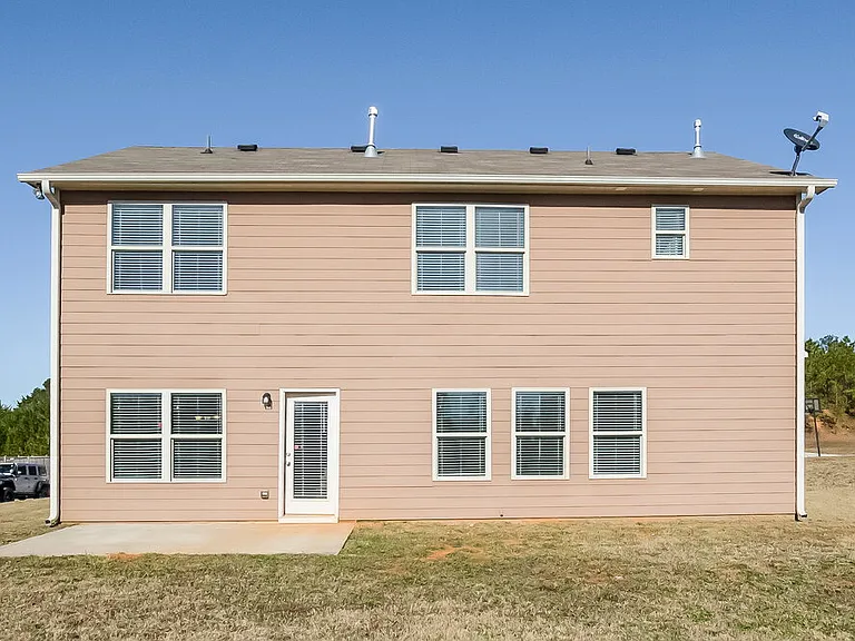 71 Hamilton Blvd NW — Photo 15