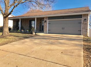 33 Muir St, Eureka, MO 63025