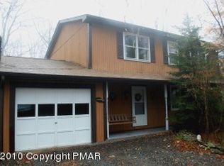 2113 Rosemont Dr, Tobyhanna, PA 18466