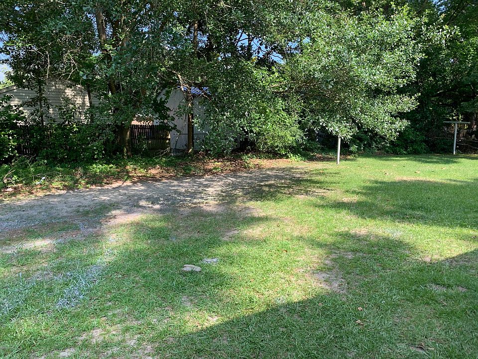 2nd image of 1105 Brownlea Dr #A