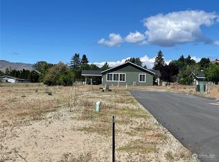 111 Harold St NE, East Wenatchee, WA