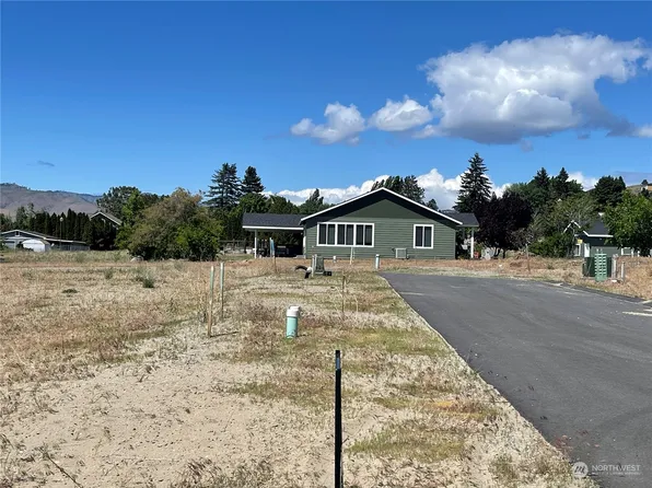 111 Harold Street NE, East Wenatchee, WA 98802