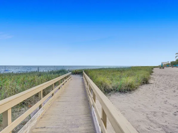 5000 N Ocean Blvd, Lauderdale By The Sea, FL