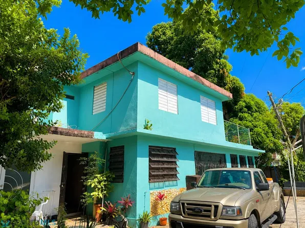 9 Pueblo Nuevo P 229, Vega Baja, PR 00693