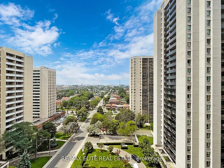 360 Ridelle Ave #1407 — Photo 37