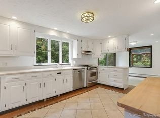 12 Morgan St, Wenham, MA 01984