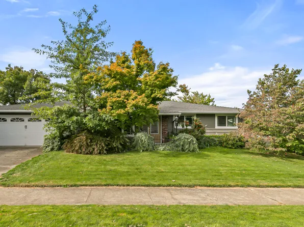 1417 Larkspur Ave, Medford, OR 97504