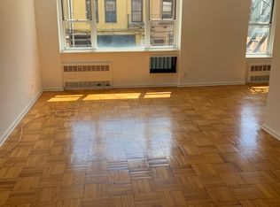 34-43 Crescent St #1E, Astoria, NY 11106