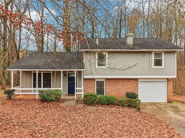 4173 Alicia Ct, Ellenwood, GA 30294