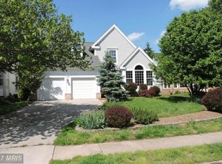 43986 Needmore Ct, Ashburn, VA 20147