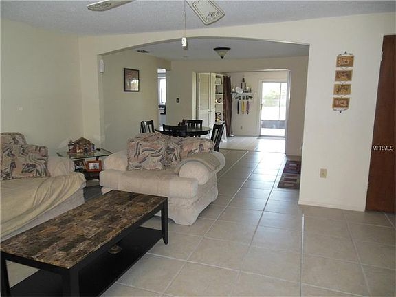 5th image of 22409 Oceanside Ave