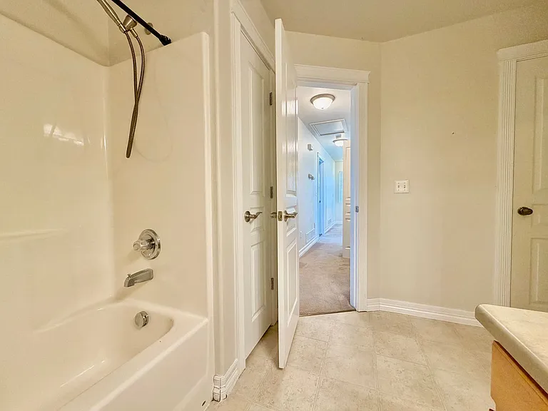 4608 Garnet Way — Photo 12
