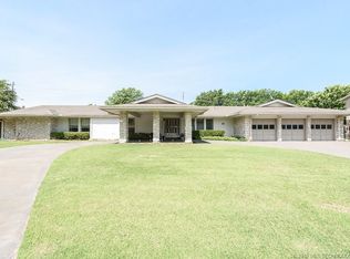 5936 S Indianapolis Ave, Tulsa, OK 74135