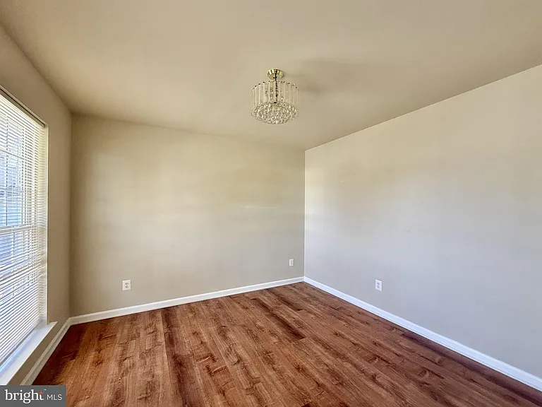 6002 Bush Ct — Photo 25