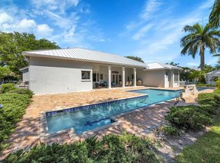 6129 SW 74th Ct, Miami, FL 33143