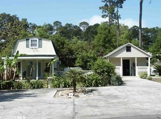 1208 Ridgewood Dr, Lillian, AL 36549