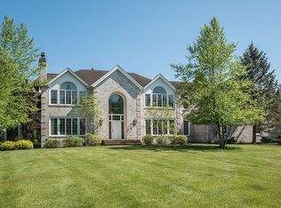 5 Emley Rd, Pittstown, NJ 08867