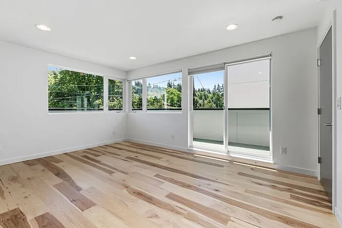 7331 Fauntleroy Way SW — Photo 30