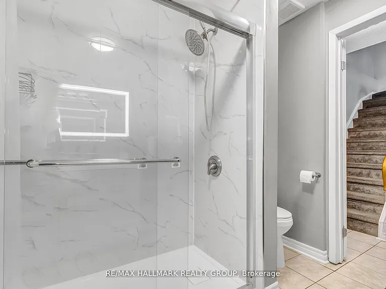 460 Fenerty Ct #1 — Photo 22