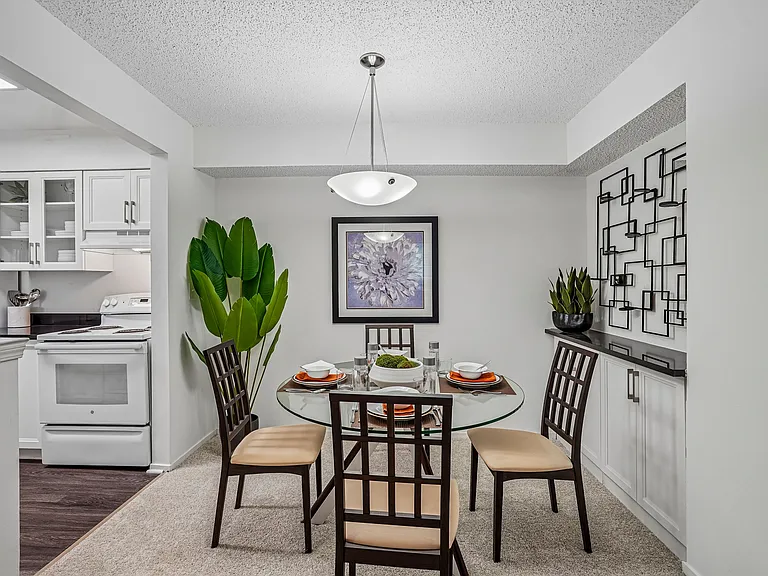 Citation Club Apartments — Photo 29