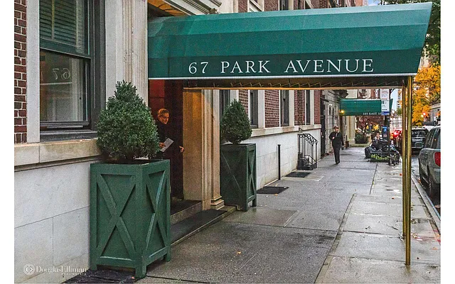 Sold by Douglas Elliman | media 14