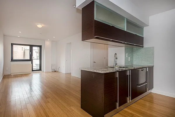 Rented by Bold Marketing | media 22