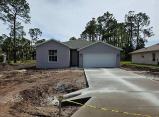 5 Fenhill Ln, Palm Coast, FL 32137