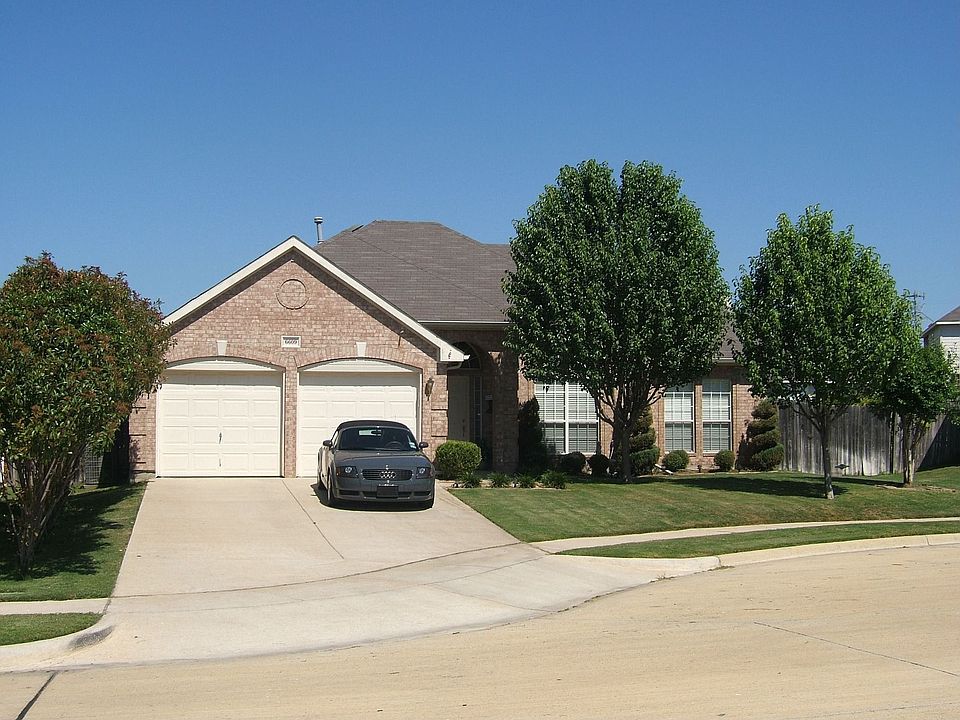 Nicely landscaped and well maintained home