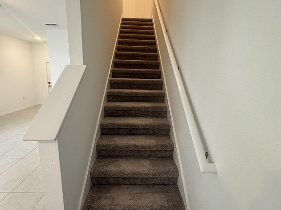 5th image of 8299 Crescent Oaks Dr