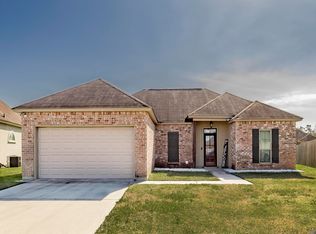 10806 Fenway Ln, Denham Springs, LA 70726