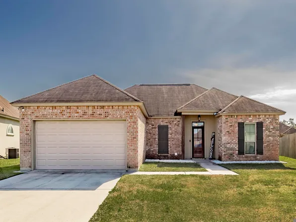 10806 Fenway Ln, Denham Springs, LA 70726
