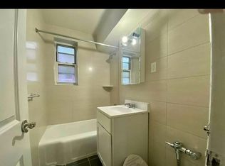 8675 Midland Pkwy APT 3F, Jamaica, NY 11432