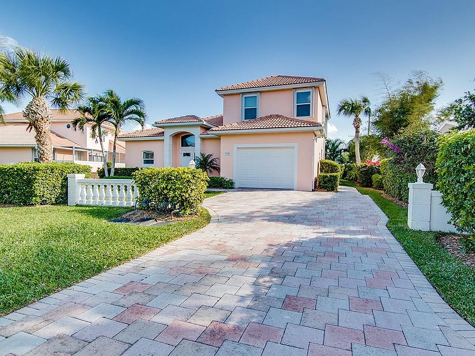 1st image of 930 Pirate Cove Ln #8