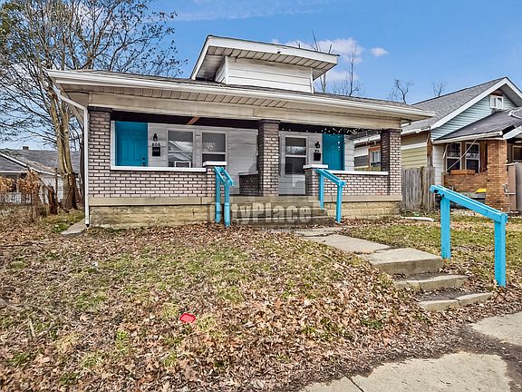 2nd image of 808 N Gladstone Ave